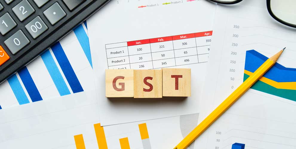 GST HST and QST return preparation in Montreal